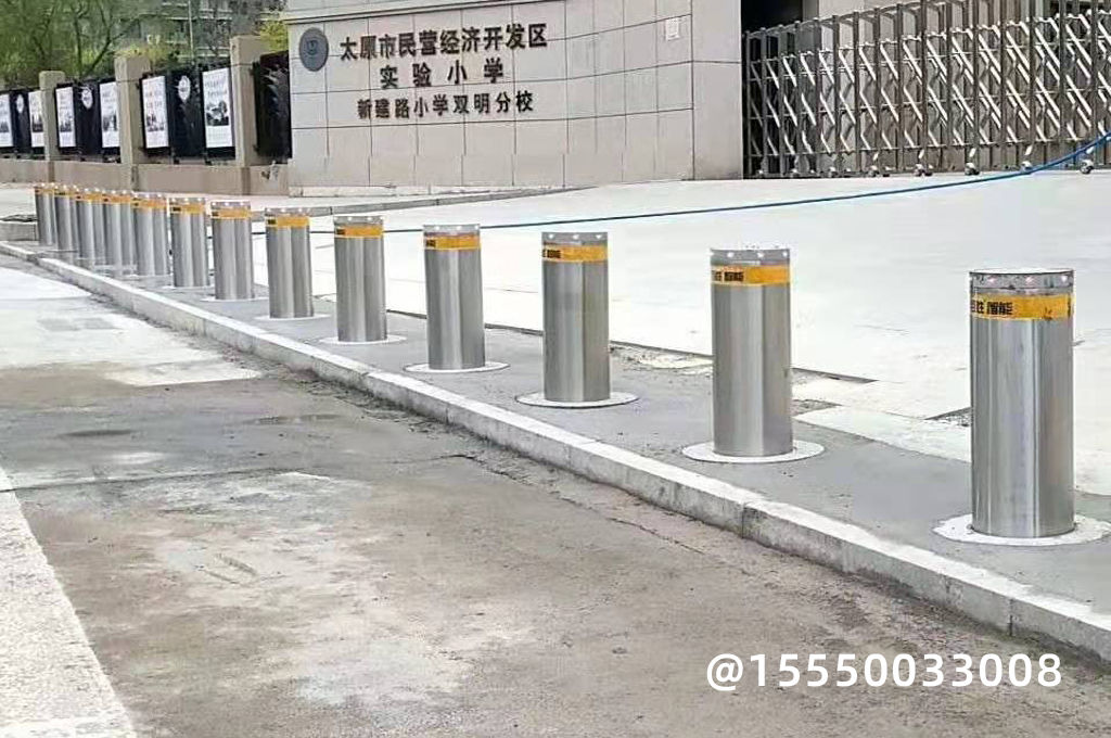 會(huì)展中心電動(dòng)雙柱式升降柱(圖1) 會(huì)展中心電動(dòng)雙柱式升降柱(圖1)