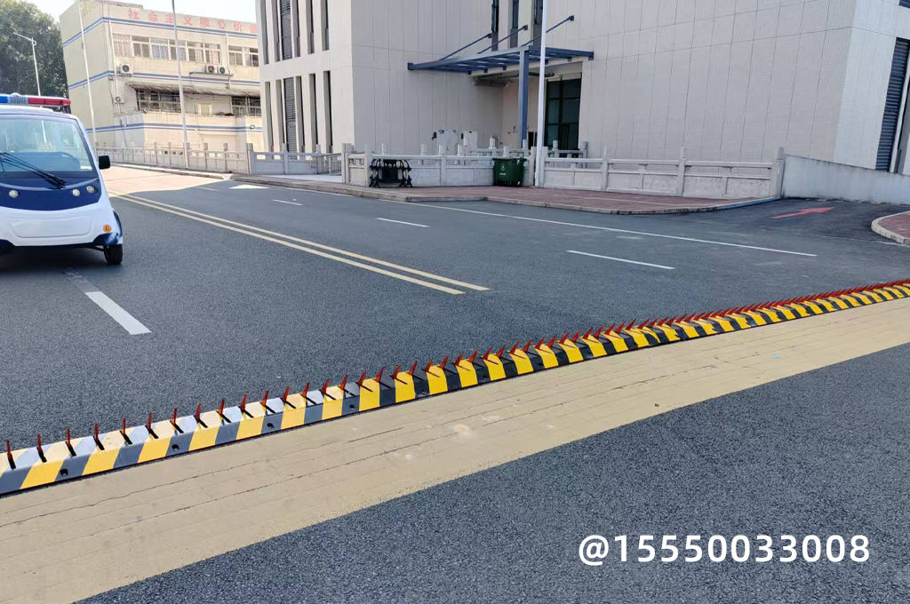 銀行預埋破胎器(圖1)